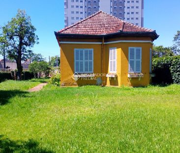 Casa com 3 quartos e 150m² para alugar em Centro, Canoas. - Foto 4
