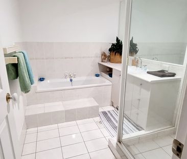 2-bedroom shared duplex, Janal Place - Photo 3