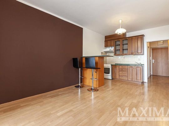 Pronájem bytu 1+kk 36 m2 - Фото 1