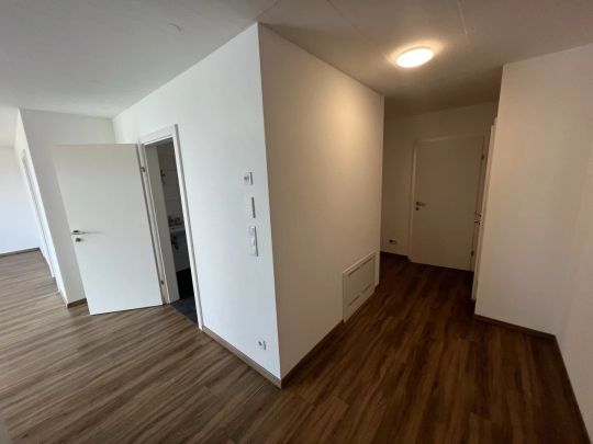 Großzügige 3 Zimmerwohnung mit Balkon - Foto 1