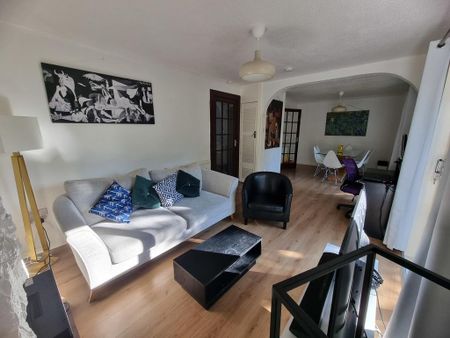 3 bedroom terraced house to rent - Photo 5