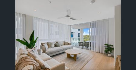 Easy beachside living - four bedroom unit - Photo 3