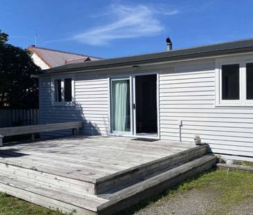 Riverside - Kutai Street - Photo 1