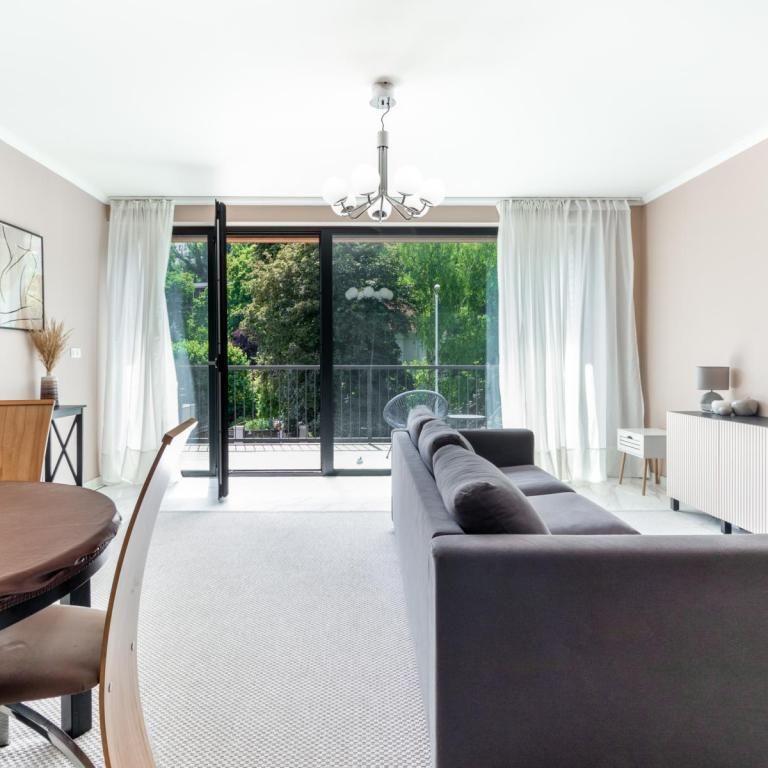 Pronájem bytu 2+kk 60 m2 - Fotografie 1