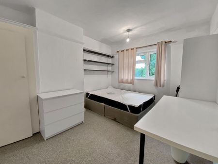 5 bedroom house share to rent - Photo 4