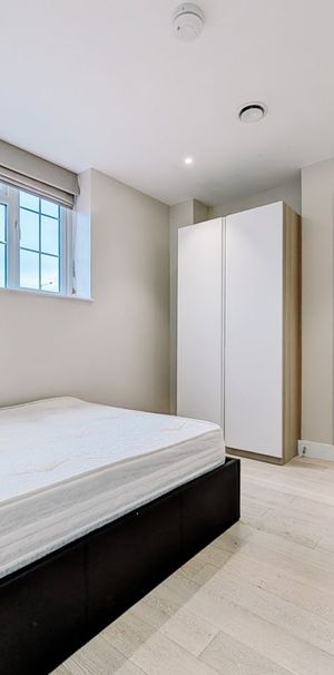 Studio Flat, Gunnersbury Avenue, W5 - Photo 1