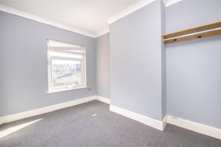 3 bed House To Let - Photo 5