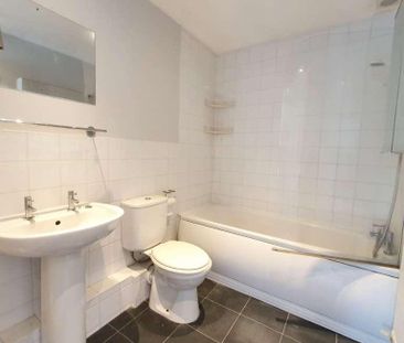 Linton Close, Tadley, RG26 - Photo 2