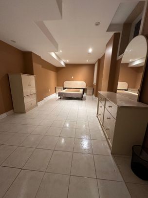 For Lease - 6382 Donway Drive Unit# Bsmt, Mississauga, Ontario - Photo 1