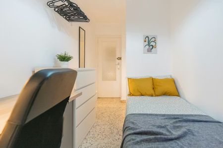 Avinguda de Blasco Ibez, Valencia, Valencian Community 46022 - Foto 2