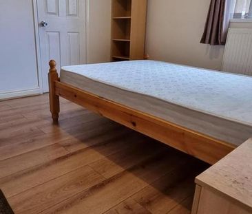 6 bedroom terraced house to rent - Photo 6