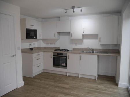 3 bedroom terraced house to rent - Photo 3