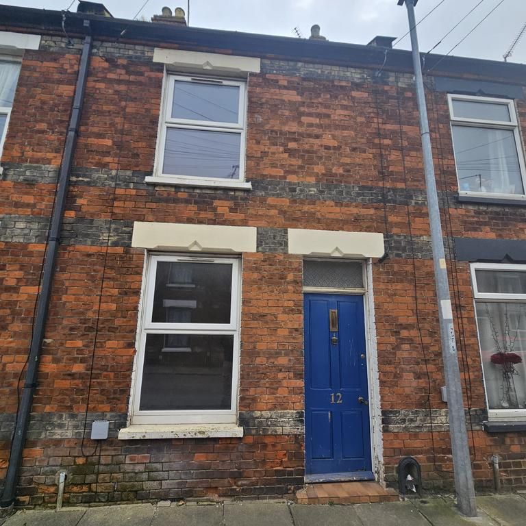 3 bedroom terraced house to rent - Photo 1