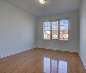 For Lease - 97 Triple Crown Avenue, Toronto, Ontario - Photo 5