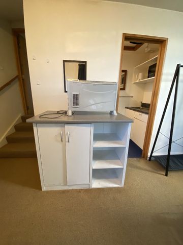 Boarding house room - Photo 3