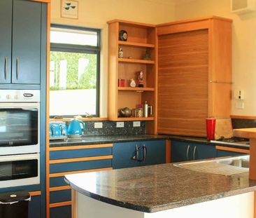 4 Bedroom Home - Photo 2