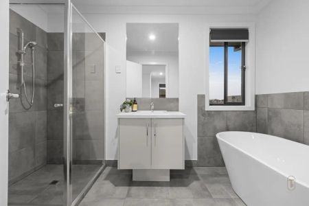 “Brand New Family Home - Move In Before Christmas!” - Photo 5