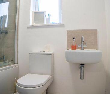 4 bedroom house to rent - Photo 4