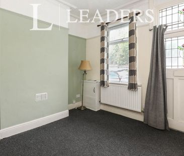 2 bedroom house to rent Vicarage Road, Stoke-on-Trent, ST4 - Photo 1