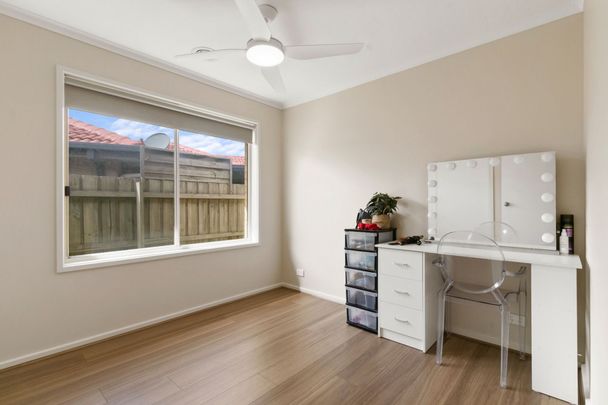 Bright & Spacious Family Home with Expansive Backyard - Photo 1