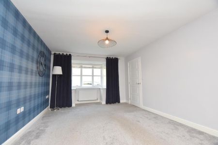 3 bedroom detached house to rent - Photo 2