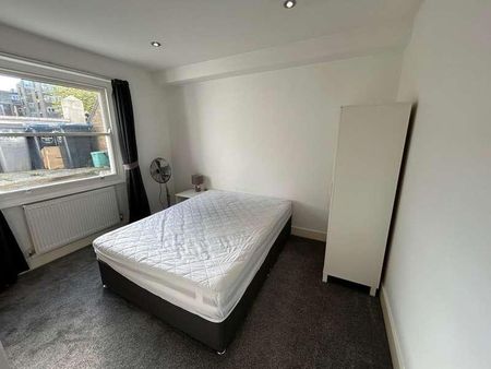 Victoria Road, Queen's, NW6 - Photo 4