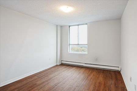 Highland Village - 2 Bedroom - Photo 4