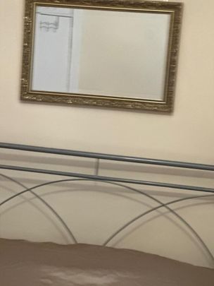 1 Bed Flat, Emanuel Avenue, W3 - Photo 1