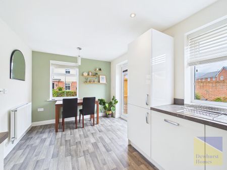3 bedroom detached house to rent - Photo 3