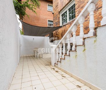 Chalet Independiente en alquiler en Peñagrande – Madrid | Gilmar - Foto 5