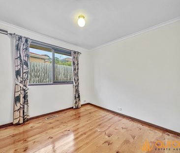 9 Warburton Court, Endeavour Hills VIC 3802 - House For Rent | Domain - Photo 5