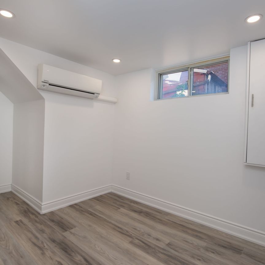 For Lease - 59 Bowhill Crescent Unit# 1, Toronto, Ontario - Photo 1