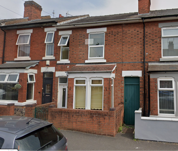 Fairfax Road Room 6 - Photo 1