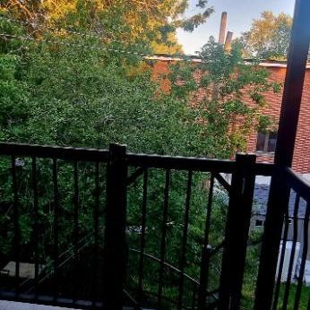 un beau 5 1/2 avec 3 chambres fermées à Ahuntsic - électroménagers inclus- - Photo 1