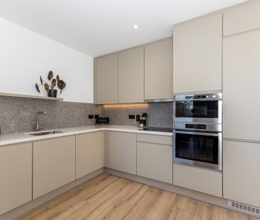 Two Bedrooms @ Rockpoint, Newtown Avenue, Blackrock, County Dublin. - Photo 6