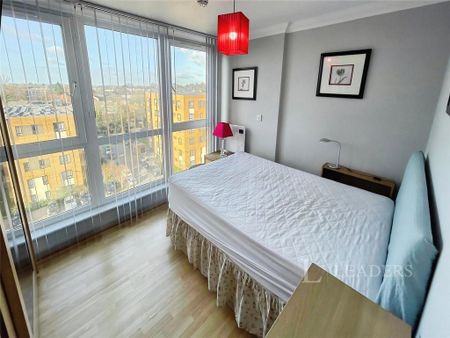 1 bedroom flat to rent - Photo 5