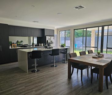 Eglinton - Photo 4