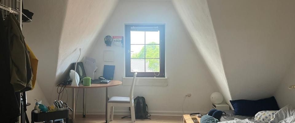 Studenten WG: Helles Zimmer in zentraler Lage zu vermieten - Foto 1