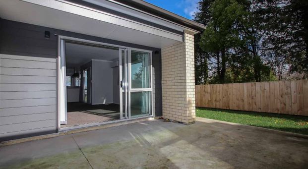 A great modern townhouse up for rent - Photo 1