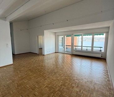 Moderne , grosszügige Dachwohnung mit viel Raumgefühl und sonnigem ... - Photo 3