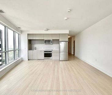 Parliament Street /Bloor St Sunfilled 2Bdrm Modern Kitchen Huge Balco - Photo 2