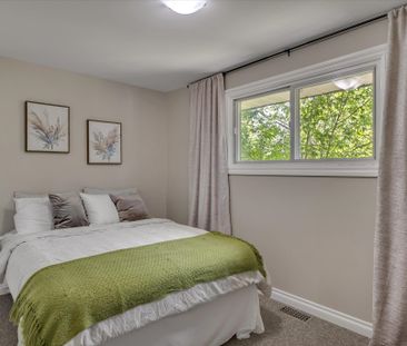 For Lease - 819 Cameron Street, Peterborough, Ontario - Photo 6