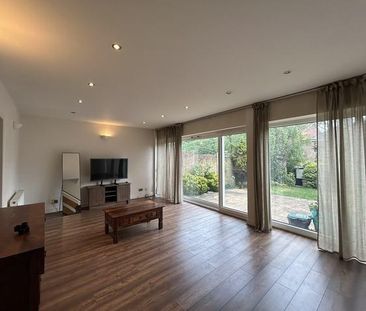 3 bedroom terraced house to rent - Photo 2