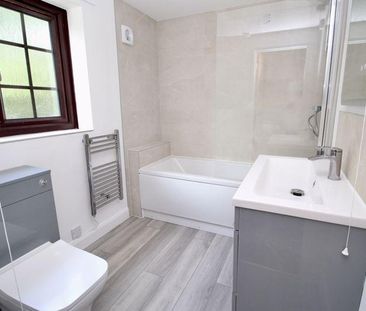 1 bedroom terraced house to rent - Photo 4