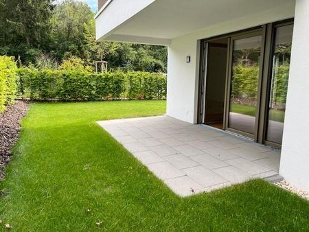 Neubau Erstbezug! Familienoase mit eigenem Garten! - Photo 3