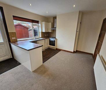 2 bedroom semi-detached house to rent - Photo 1