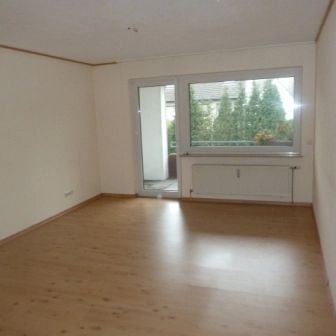 Fliederstraße 30, 47475 Kamp-Lintfort - Photo 1