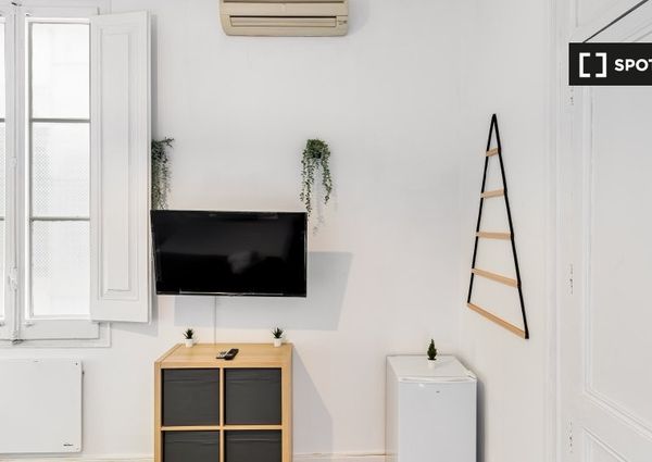 barcelona, Catalonia 08003