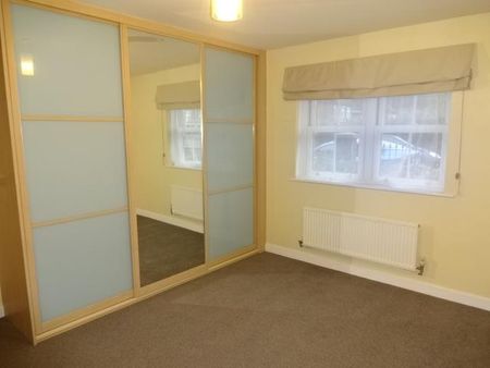 2 Bed Apartment - Photo 5