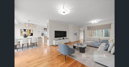 FAMILY HOME - Photo 5